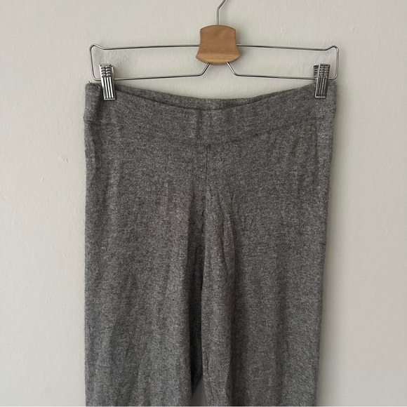 Knitwit Cashmere Silk Jogger Pants in Grey Medium - Picture 2 of 8
